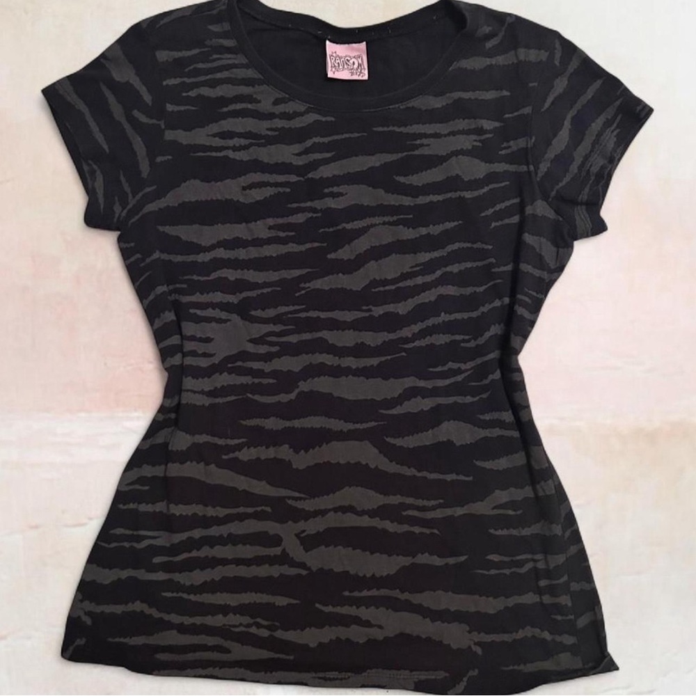 Ransom Black and Gray Patterned Women's Tee